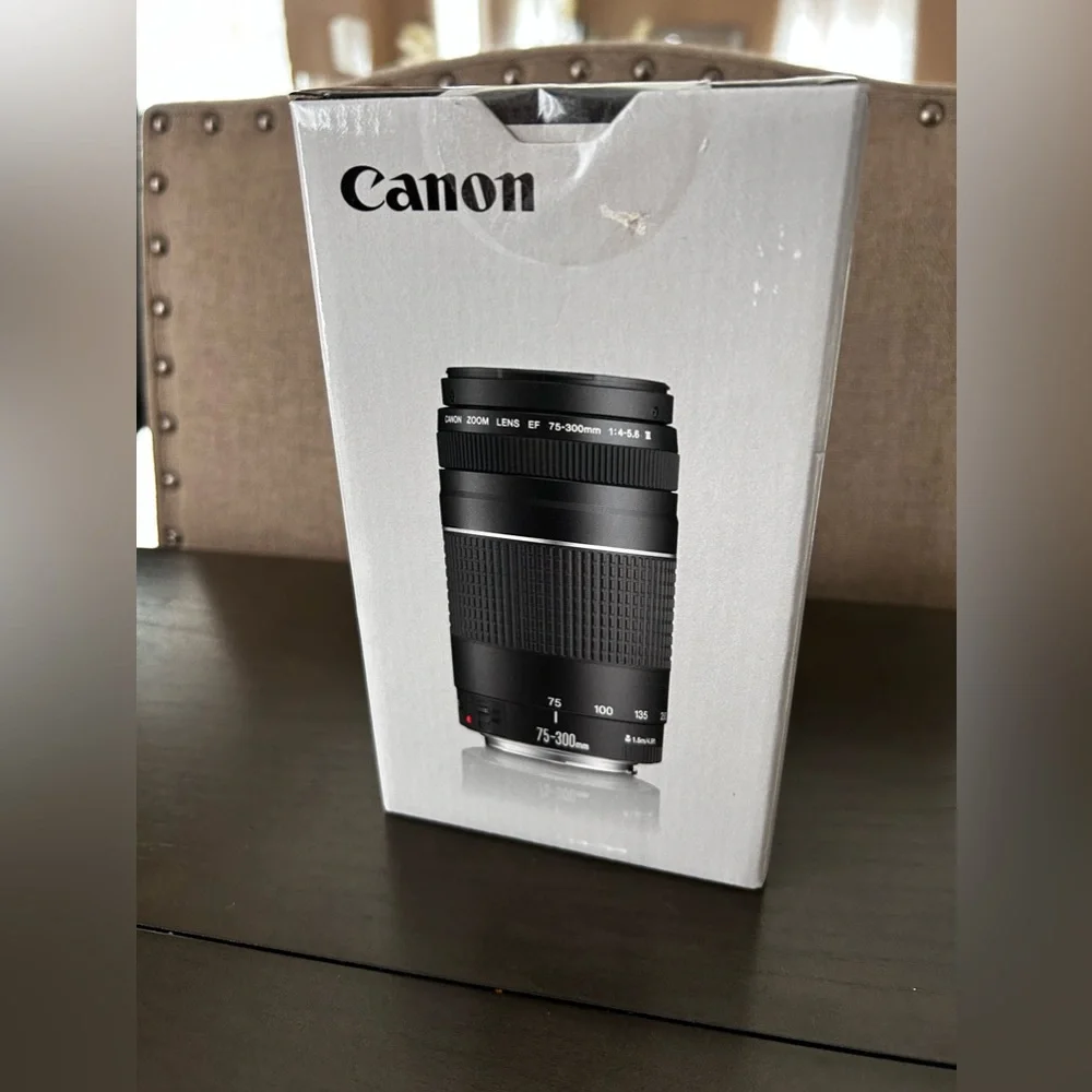 Canon Camera Lens 75-300mm.